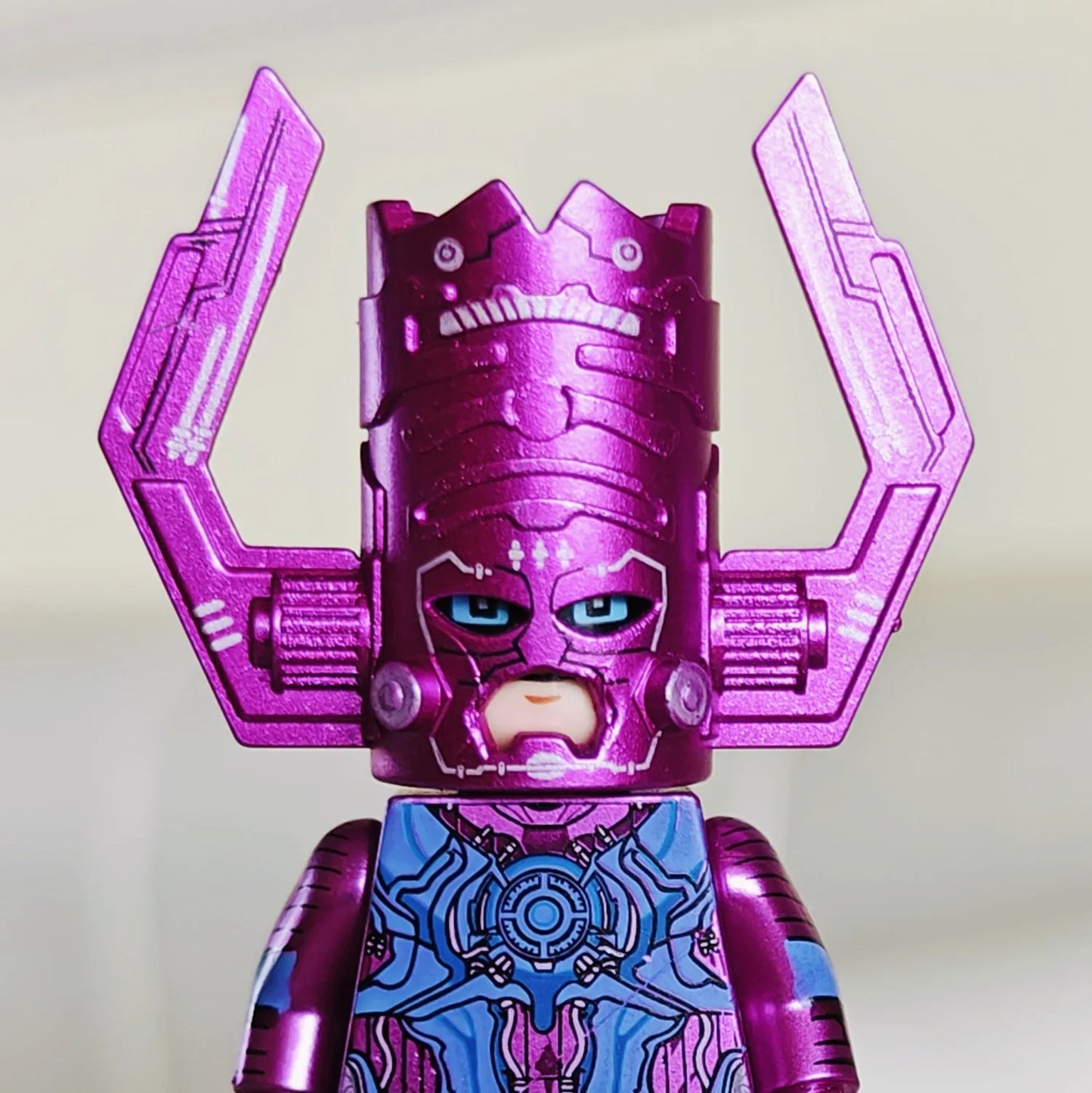 Mini Figurine Mr Gold